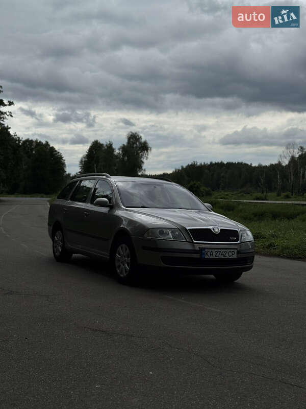 Універсал Skoda Octavia 2008 в Києві