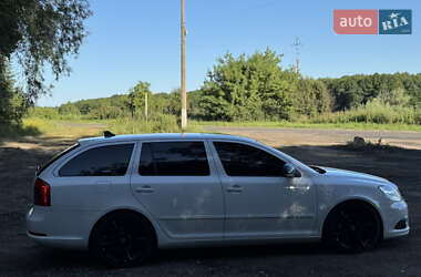 Универсал Skoda Octavia 2012 в 