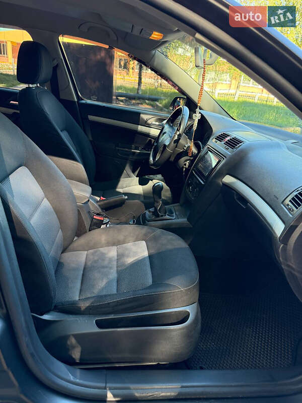 Ліфтбек Skoda Octavia 2006 в Полтаві