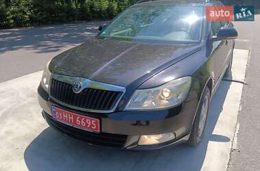 Універсал Skoda Octavia 2009 в Луцьку