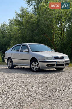 Ліфтбек Skoda Octavia 2001 в Збаражі