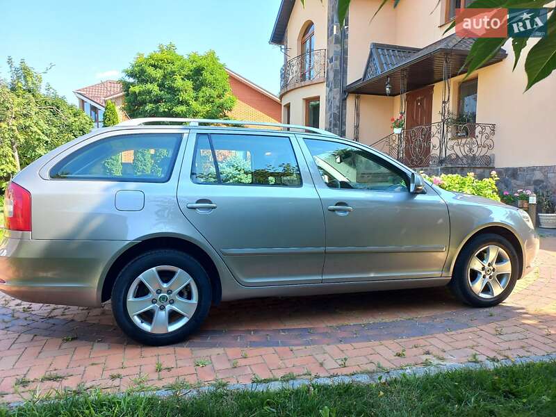 Универсал Skoda Octavia 2011 в Виннице