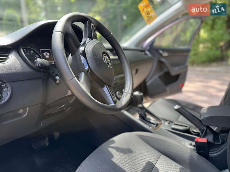 Универсал Skoda Octavia 2014 в Трускавце