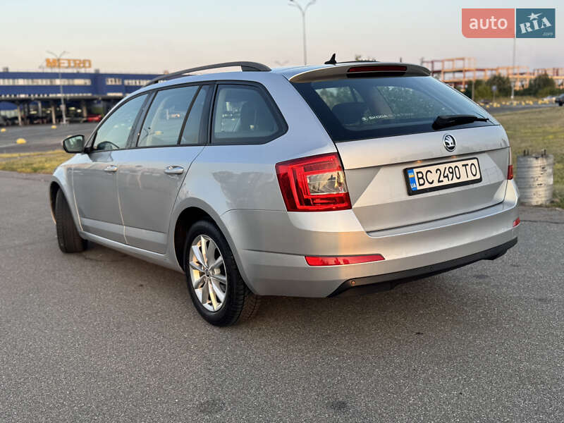 Универсал Skoda Octavia 2015 в Киеве фото 12 Универсал Skoda Octavia 2015 в Киеве