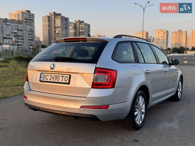 Универсал Skoda Octavia 2015 в Киеве фото 11 Универсал Skoda Octavia 2015 в Киеве