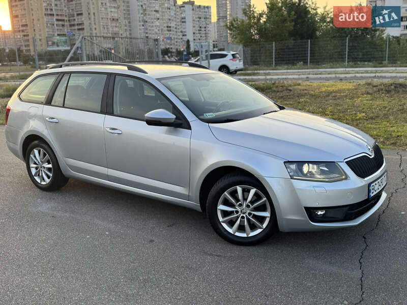 Универсал Skoda Octavia 2015 в Киеве фото 7 Универсал Skoda Octavia 2015 в Киеве
