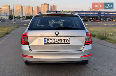 Универсал Skoda Octavia 2015 в 