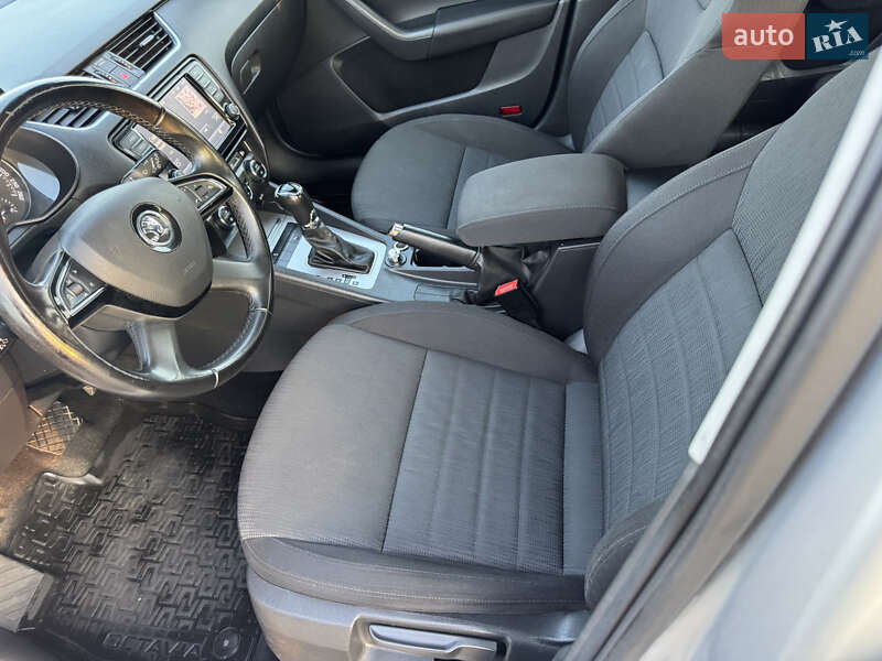 Универсал Skoda Octavia 2015 в Киеве фото 21 Универсал Skoda Octavia 2015 в Киеве