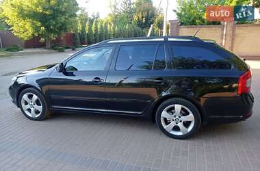 Универсал Skoda Octavia 2011 в 