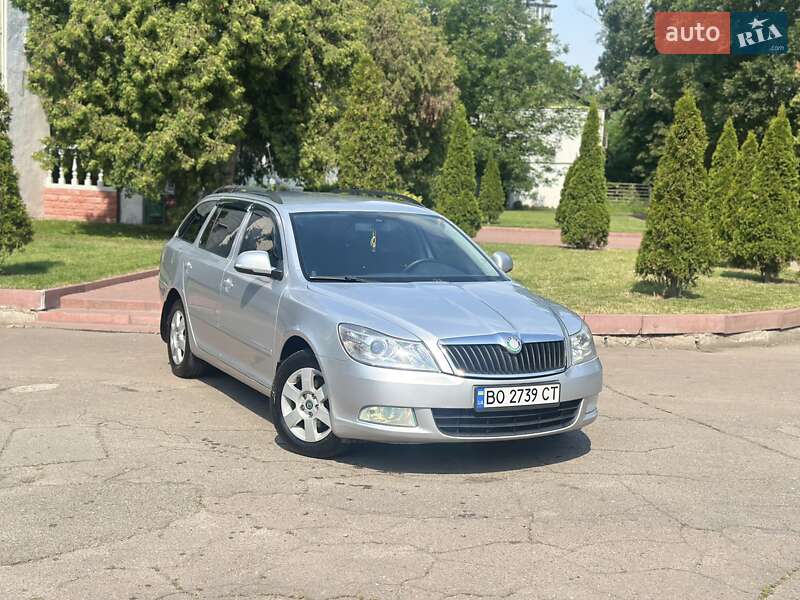 Универсал Skoda Octavia 2009 в Одессе
