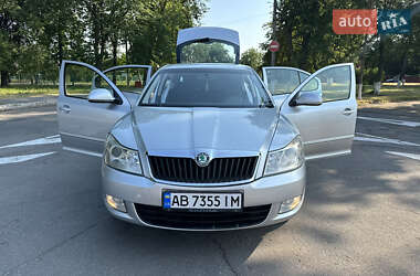 Лифтбек Skoda Octavia 2009 в 
