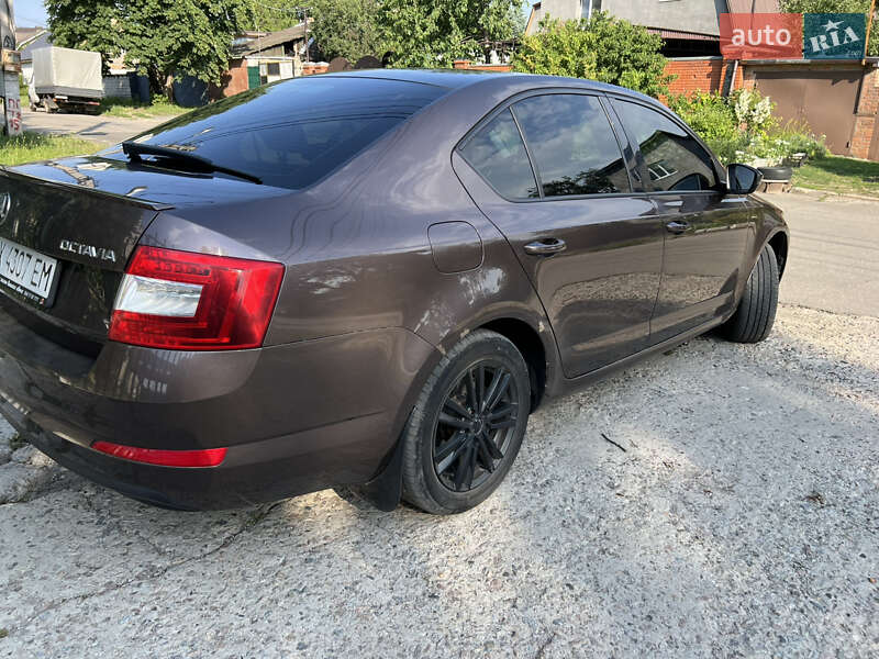 Лифтбек Skoda Octavia 2016 в Харькове