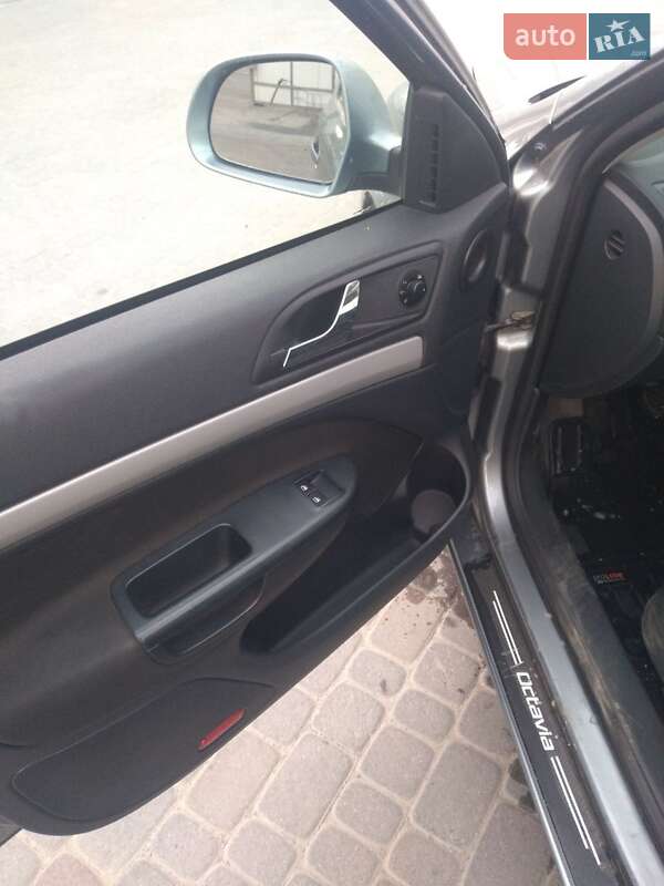 Универсал Skoda Octavia 2012 в Тернополе