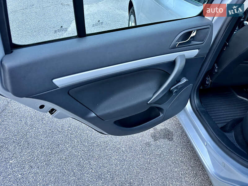 Универсал Skoda Octavia 2008 в Виннице