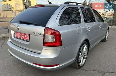Универсал Skoda Octavia 2010 в 