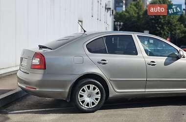 Лифтбек Skoda Octavia 2011 в 
