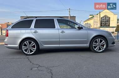 Универсал Skoda Octavia 2010 в 