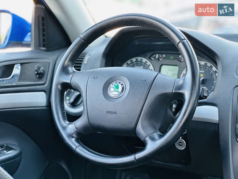 Универсал Skoda Octavia 2005 в Харькове