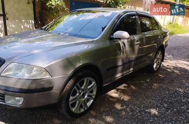 Лифтбек Skoda Octavia 2008 в 