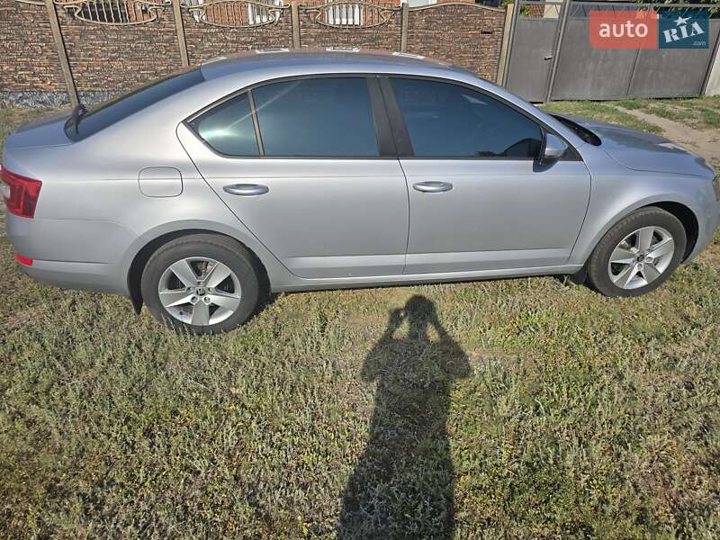 Лифтбек Skoda Octavia 2013 в Мерефа