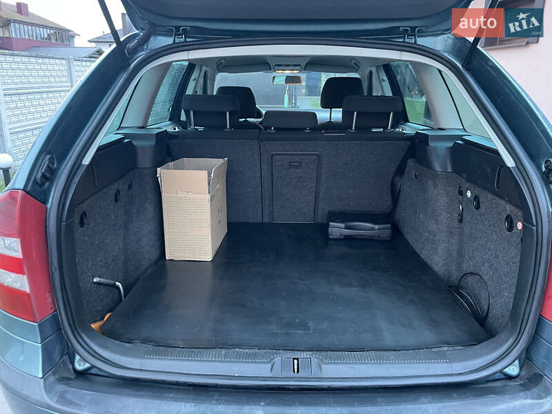 Универсал Skoda Octavia 2006 в Дубно