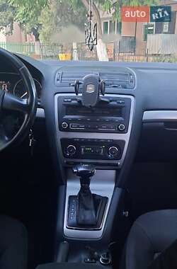 Универсал Skoda Octavia 2011 в 