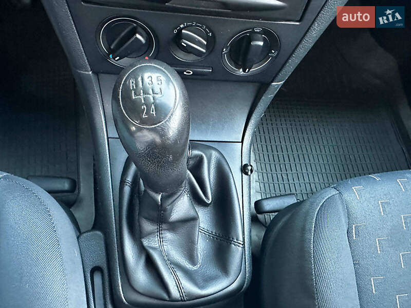 Лифтбек Skoda Octavia 2005 в Киеве