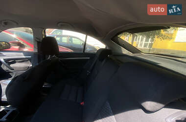 Лифтбек Skoda Octavia 2012 в 