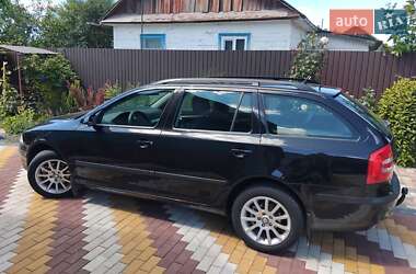 Универсал Skoda Octavia 2005 в Остроге