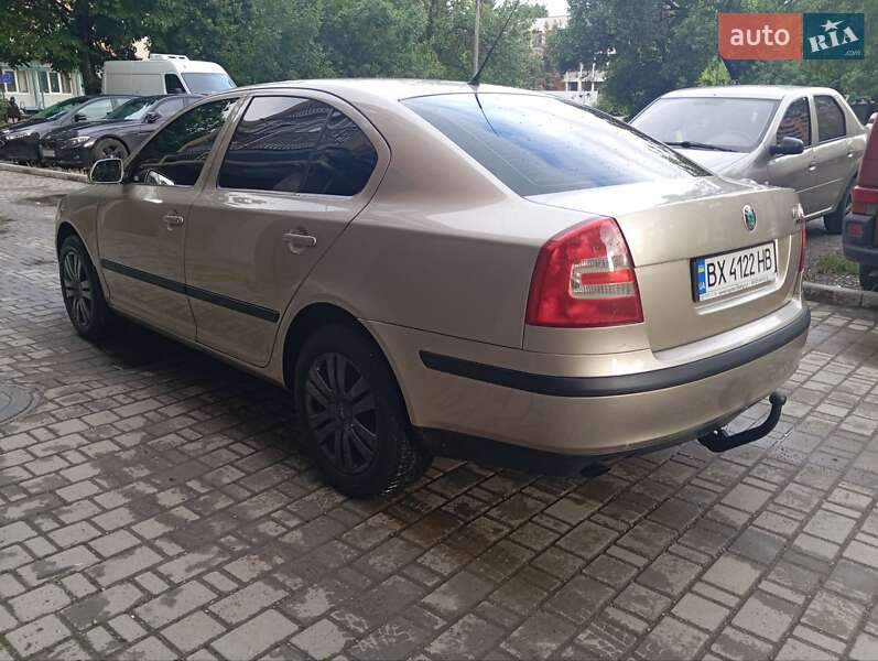 Лифтбек Skoda Octavia 2004 в Ивано-Франковске