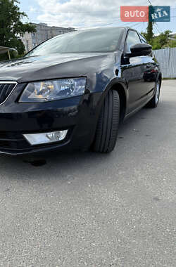 Лифтбек Skoda Octavia 2013 в 