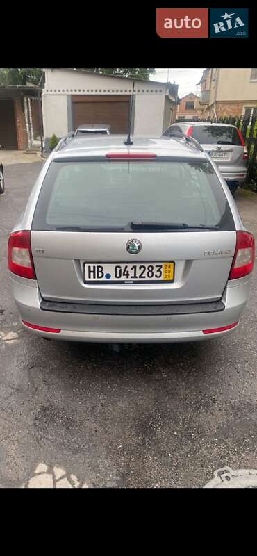 Универсал Skoda Octavia 2011 в Хмельнике