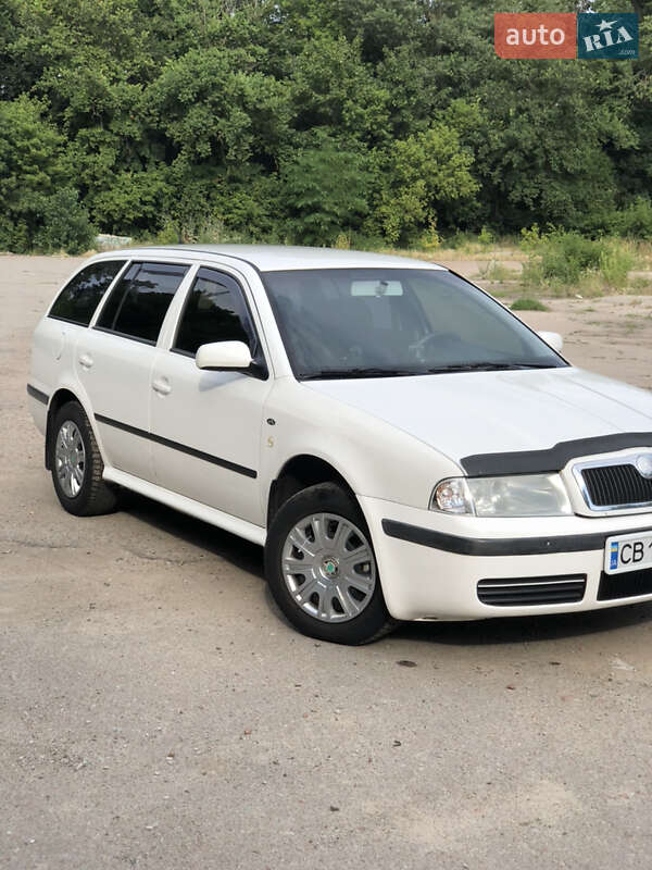 Універсал Skoda Octavia 2002 в Чернігові