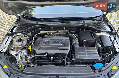 Лифтбек Skoda Octavia 2013 в 