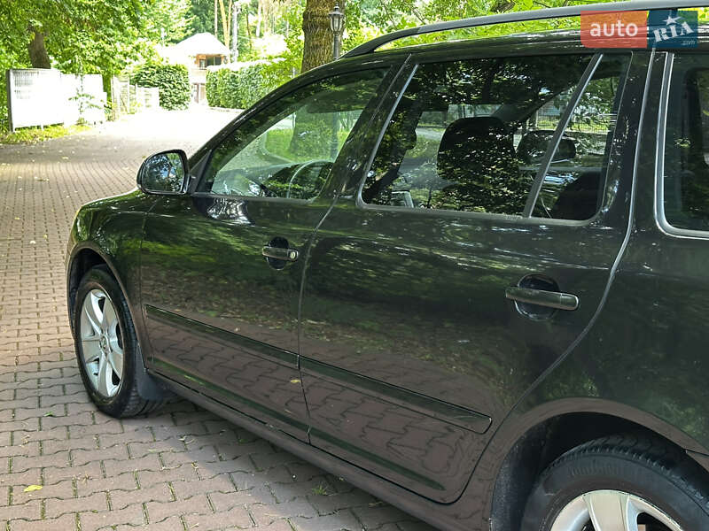 Универсал Skoda Octavia 2011 в Хмельнике
