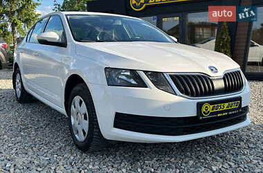 Лифтбек Skoda Octavia 2019 в Коломые