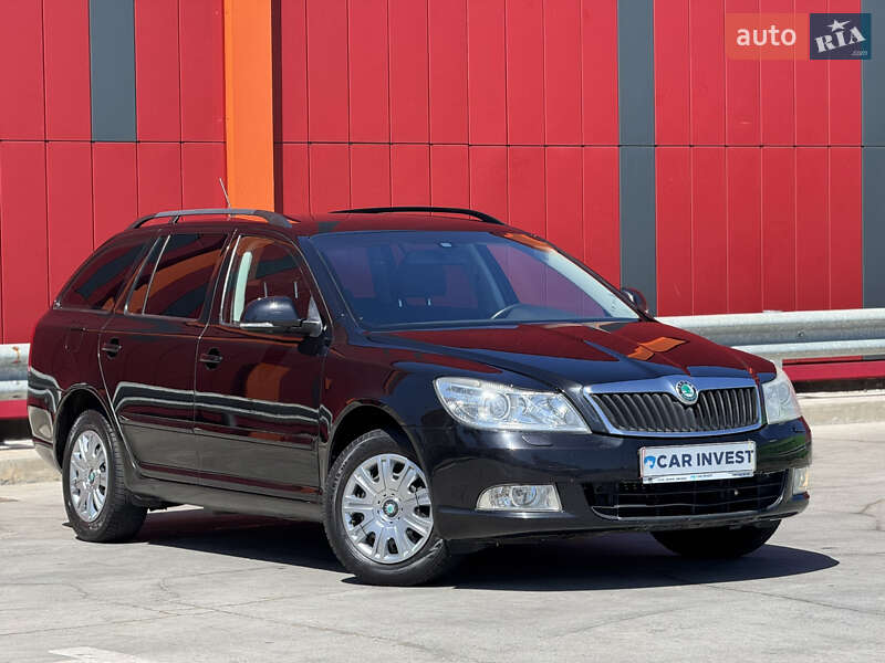 Универсал Skoda Octavia 2011 в 