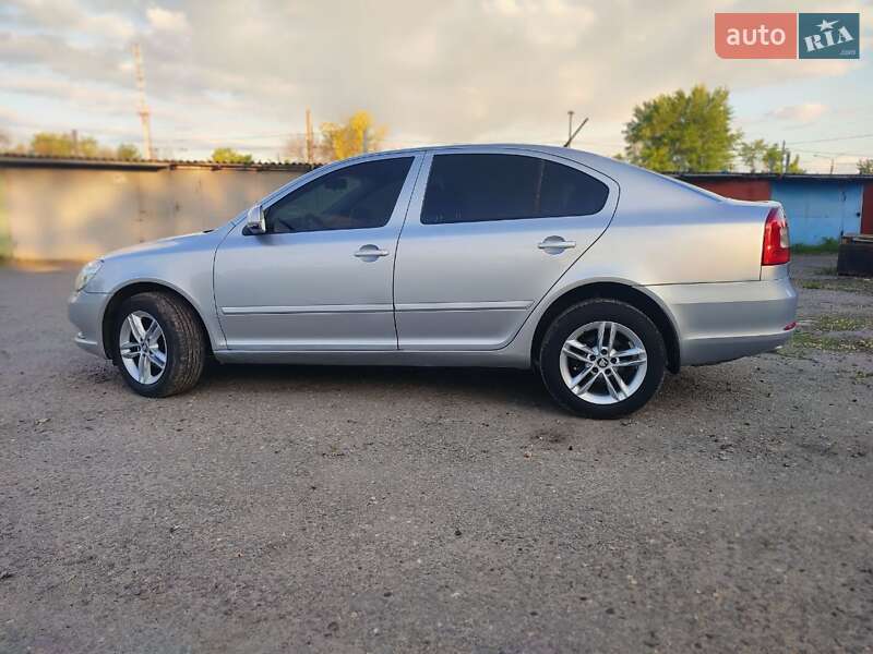 Лифтбек Skoda Octavia 2011 в Харькове