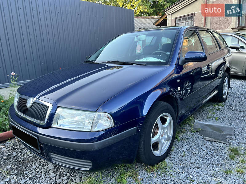 Универсал Skoda Octavia 2003 в 