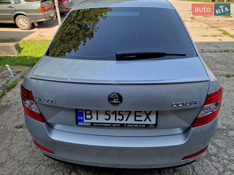 Лифтбек Skoda Octavia 2015 в Полтаве