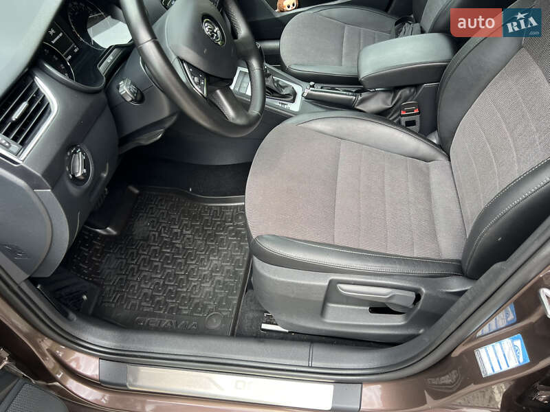 Универсал Skoda Octavia 2014 в Луцке