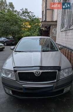 Лифтбек Skoda Octavia 2008 в 