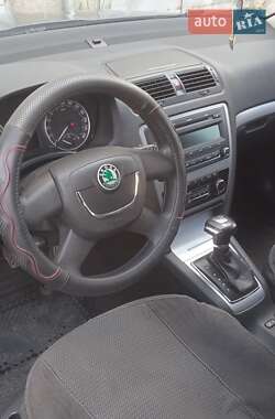 Лифтбек Skoda Octavia 2011 в 