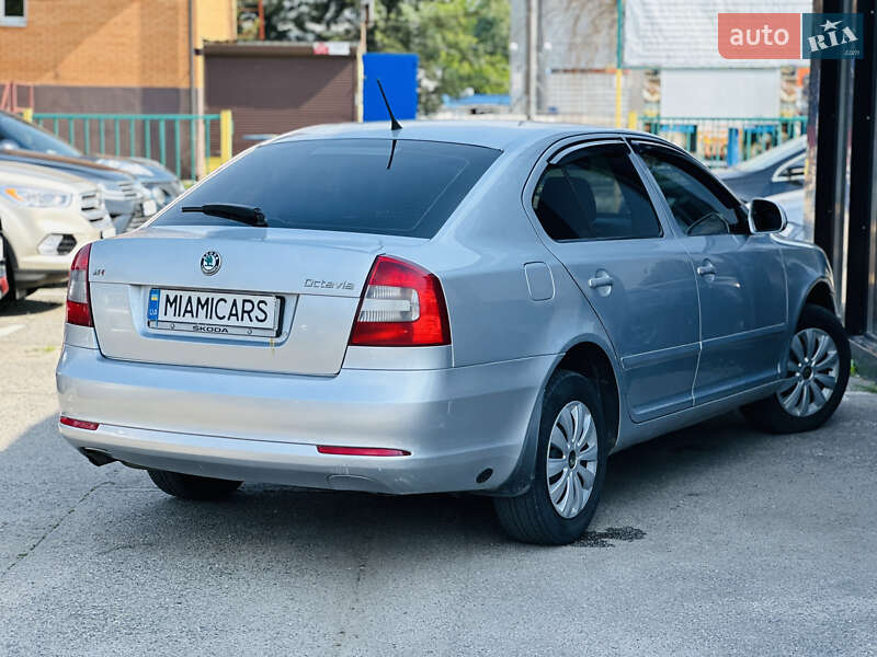 Лифтбек Skoda Octavia 2012 в Харькове