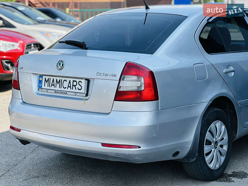 Лифтбек Skoda Octavia 2012 в Харькове