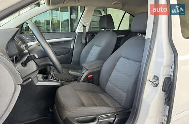 Лифтбек Skoda Octavia 2012 в 