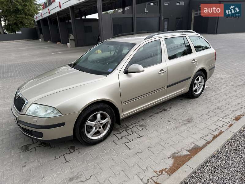 Универсал Skoda Octavia 2006 в Львове