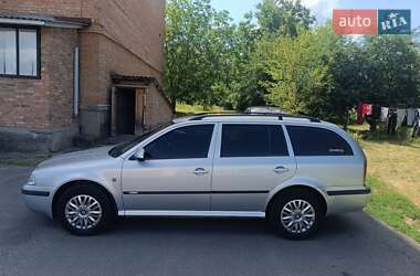 Универсал Skoda Octavia 2009 в 