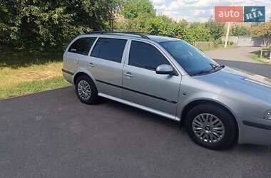 Универсал Skoda Octavia 2009 в 