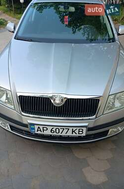 Лифтбек Skoda Octavia 2006 в Запорожье